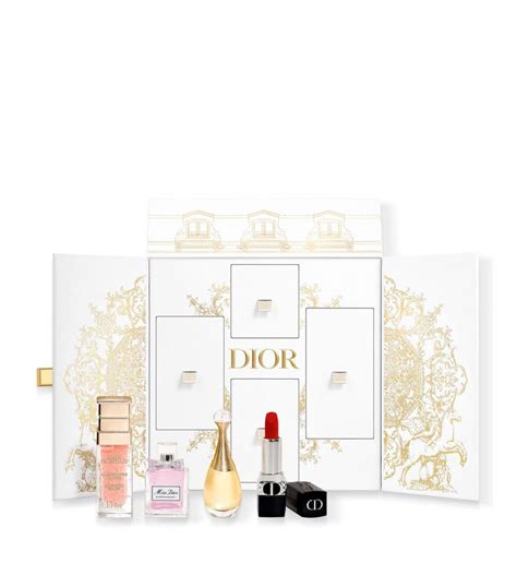 dior mini montaigne box|Dior Le Mini 30 Montaigne Holiday Advent Calendar Gift Set .